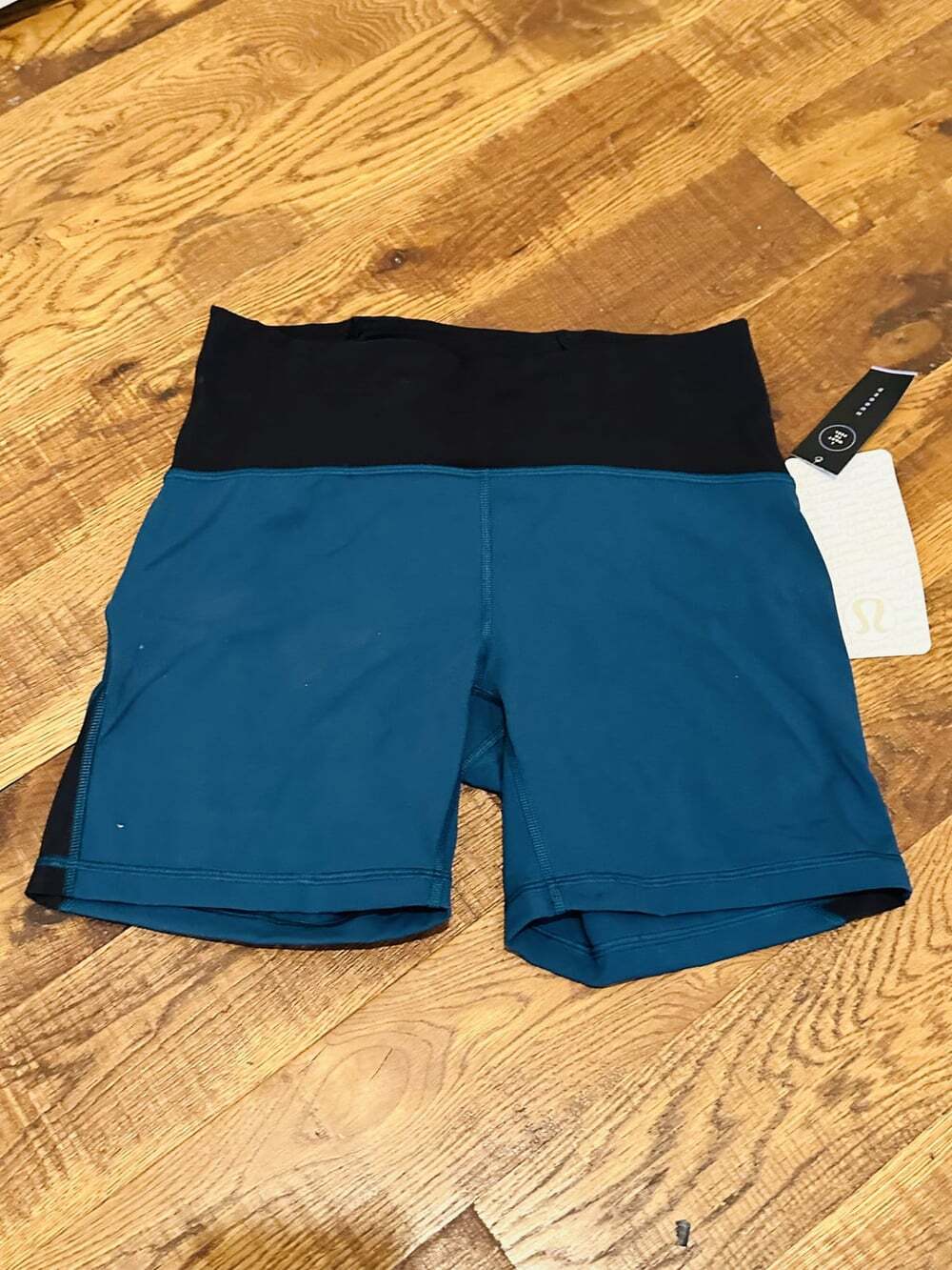 NWT Lululemon Train Times Short 6" Nile Blue Black Size 10 Luxtreme Rare